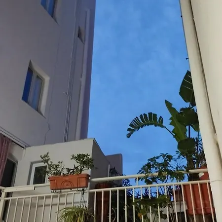 Very Smail House Apartment