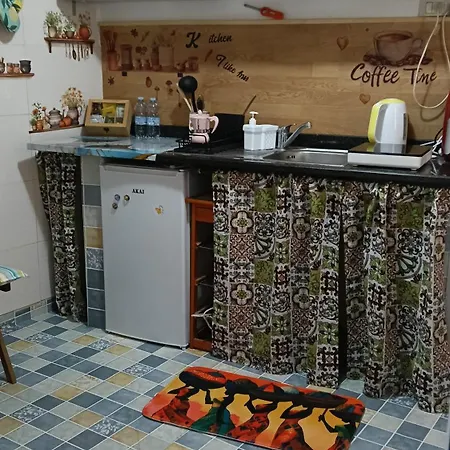 Very Smail House Apartment
