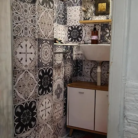 شقة Very Small House