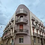 아파트 Very Small House 아우구스타
