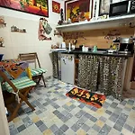 아파트 Very Small House *