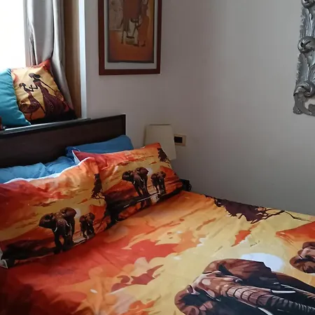 Very Small House Аугуста