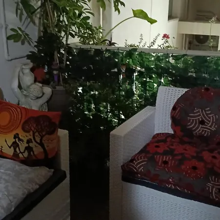 Very Small House