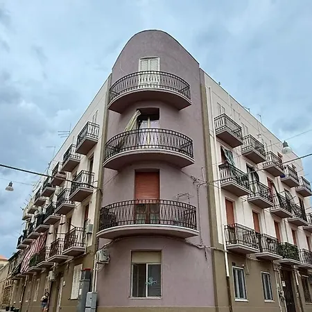 Apartament Very Small House Augusta