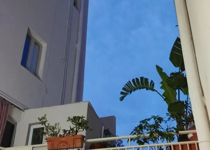 Very Small House דירה